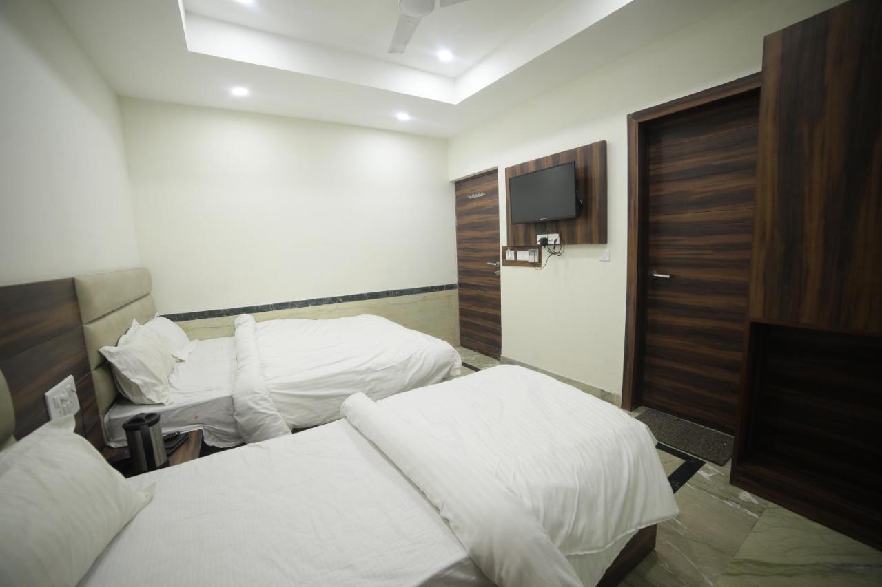 Hotel Shri Ram Residency アーグラ エクステリア 写真