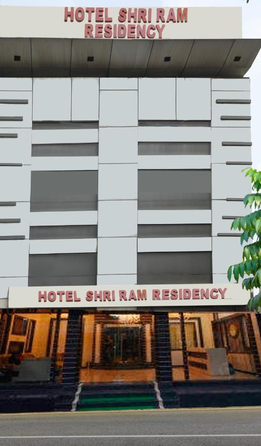 Hotel Shri Ram Residency アーグラ エクステリア 写真